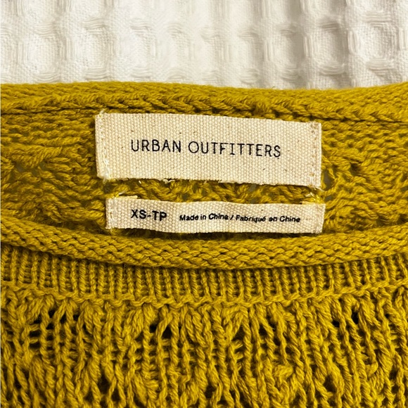 Urban Outfitters Sweater Bundle - Picture 7 of 7